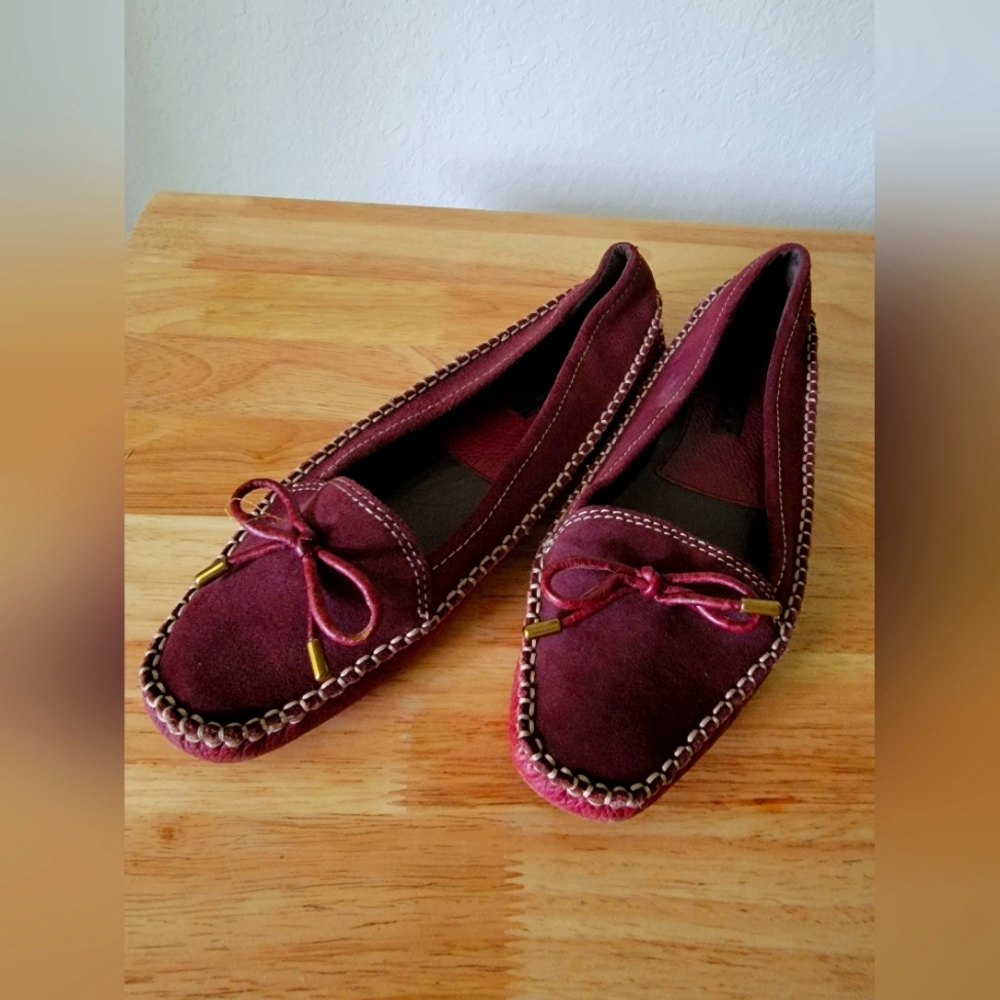 Burgundy Suede Banana Republic Driving Moccasin with Bow